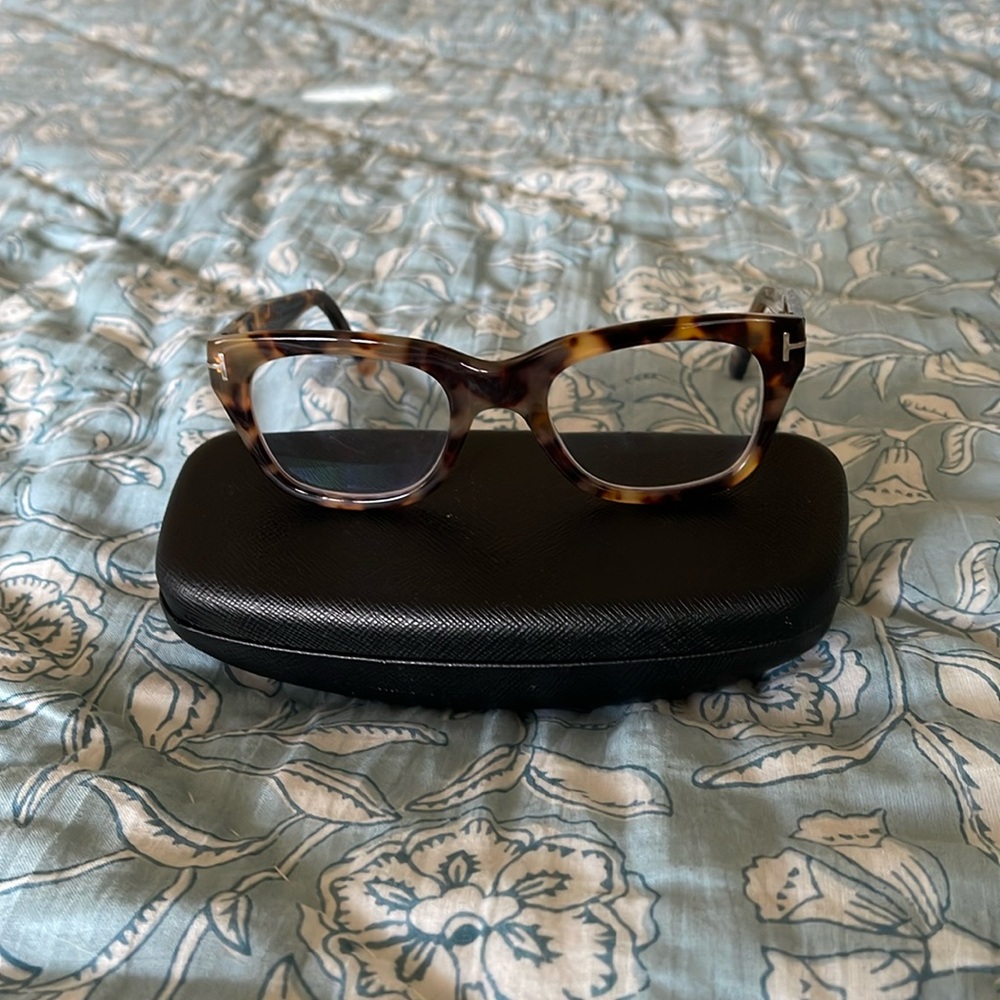 TOM FORD EYEGLASSES .